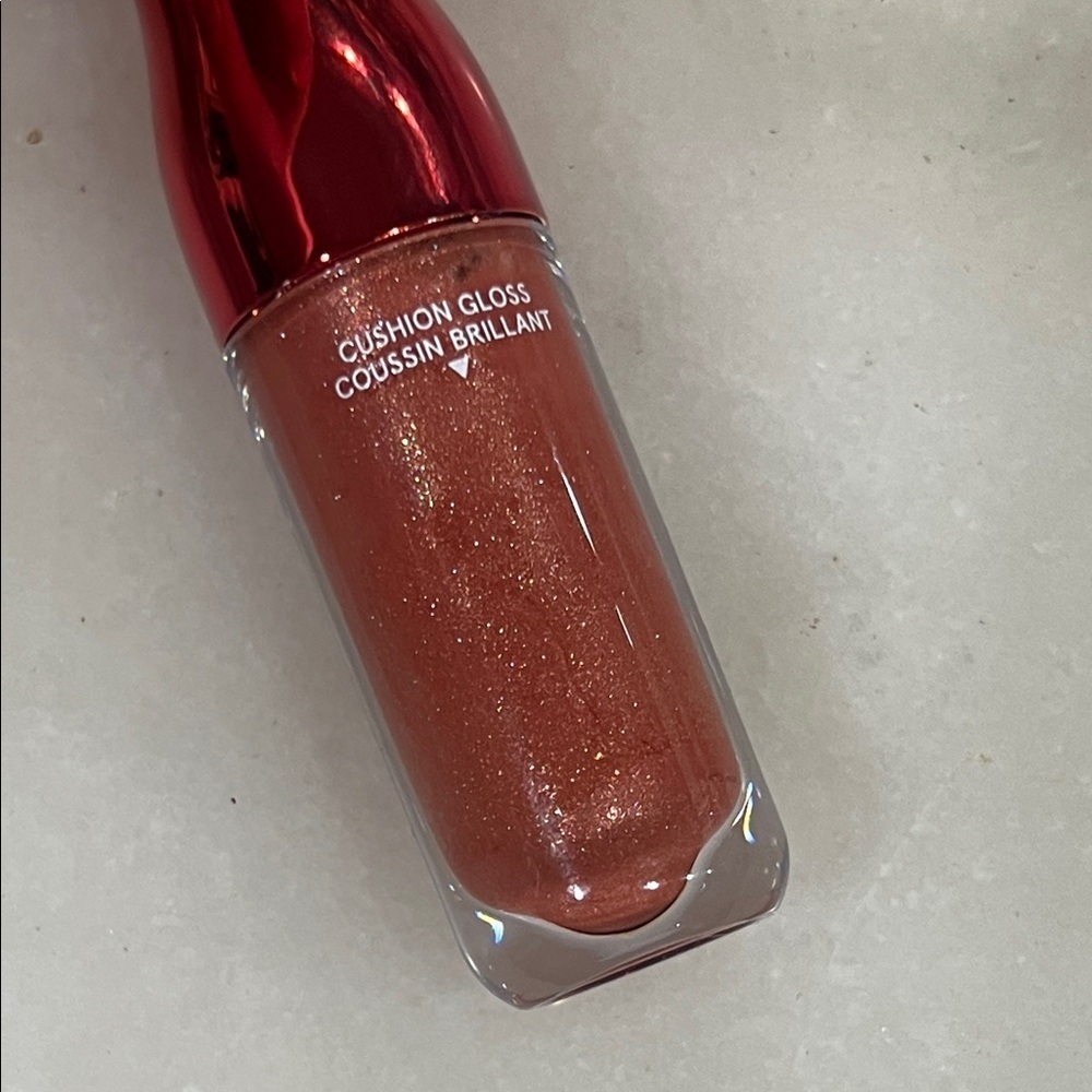 ONE/SIZE Lip Snatcher Velvet Flex Cream Lipstick - Nude and Red - Picture 3 of 4